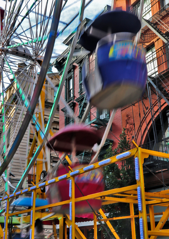 San Gennaro Merrygoround 01A(1).jpg
