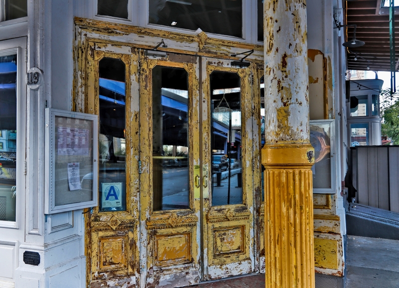 South Street Seaport Paris Cafe 01A.jpg