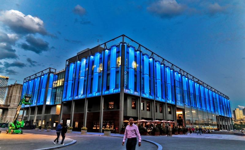 South Street Seaport Pier 17 01A.jpg