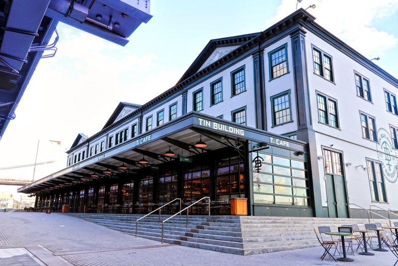 South Street Seaport Tin Building 01A.jpg
