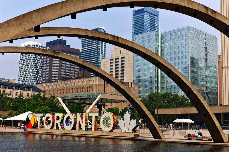 Toronto City Hall PhillipsSq 03A.jpg