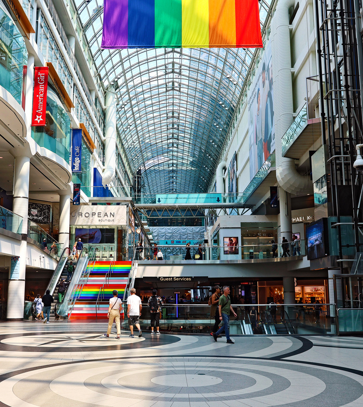 Toronto EatonCentre 01A(1).jpg