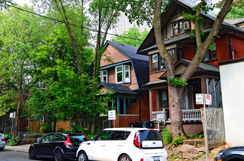 Toronto Neighborhood 01A.jpg
