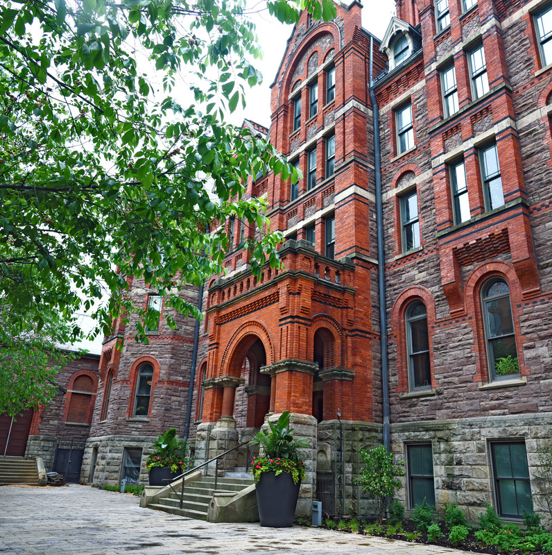 Toronto ROM 05A(1).jpg