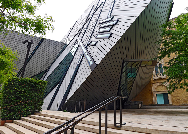 Toronto Royal Ontario Museum 01A.jpg