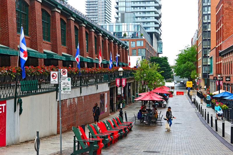 Toronto StLawrence Market 03A(1).jpg