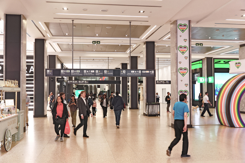 Toronto Union Station Concourse 01A(1).jpg