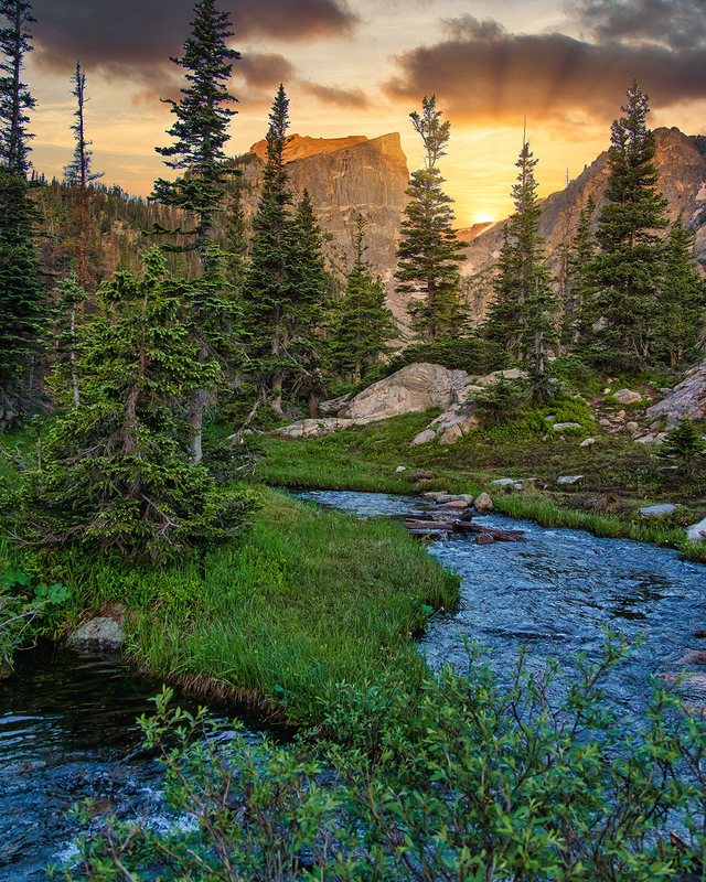 32 x 48 G of G and RMNP LR-5364.jpg