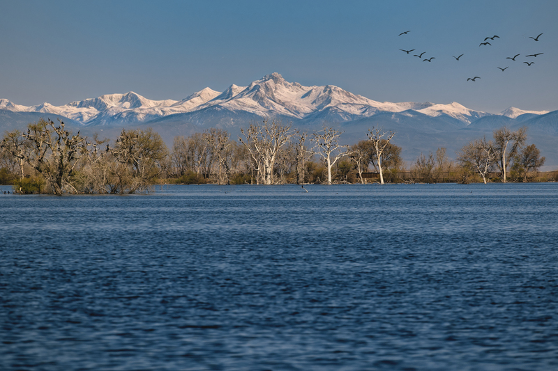 bar lake mountains.jpg