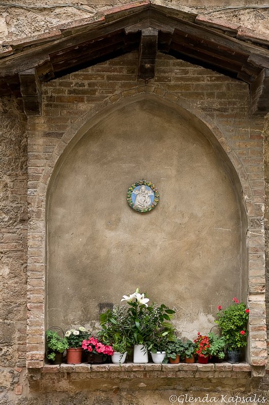 Altar2 San Gimignano.jpg