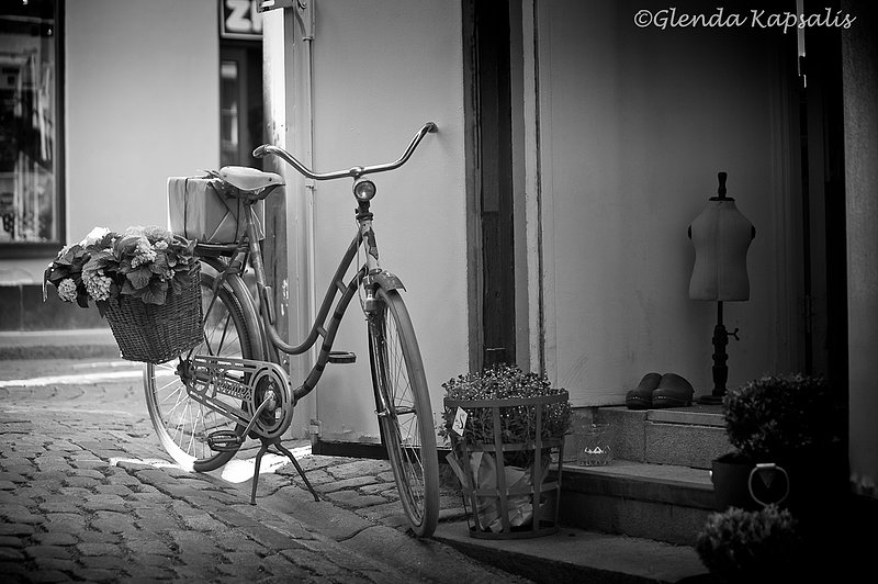 Bicycle_StockholmBW.jpg :: City Bike Stockholm BW