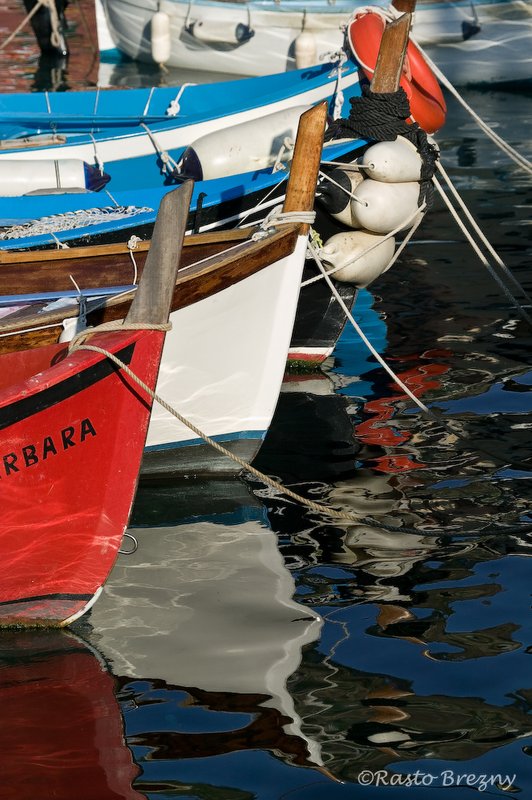 Boats2 Cinque Terre.jpg