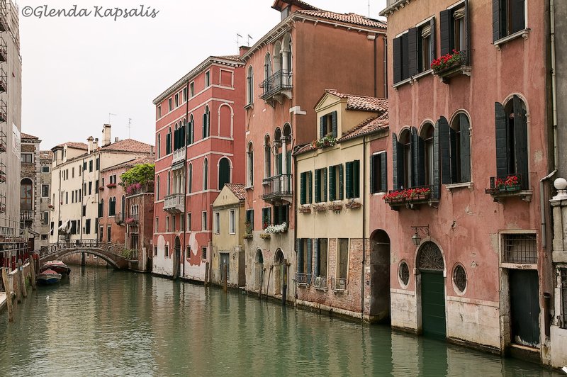 Canal Bridge Venice.jpg