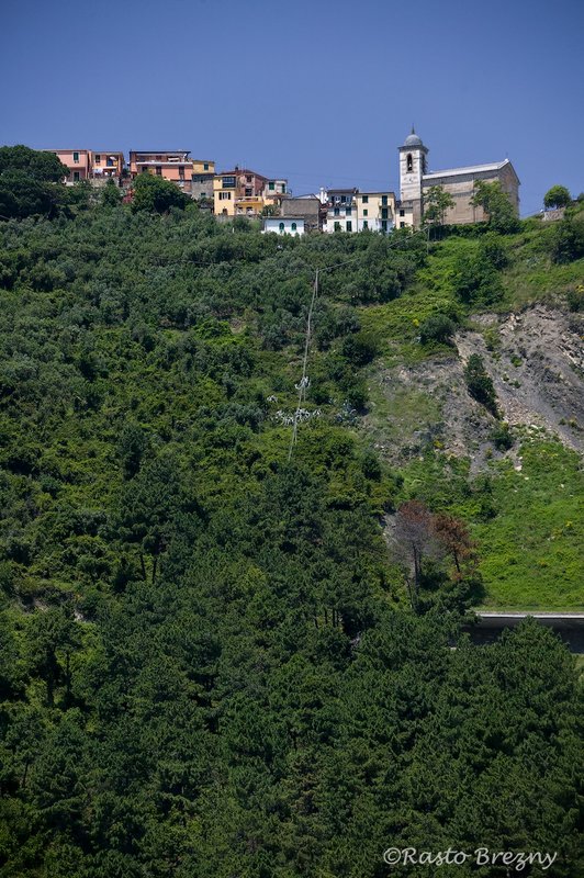 Corniglia Cinque Terre.jpg