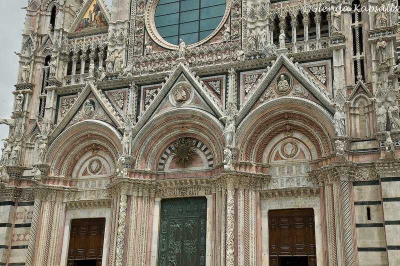 Duomo4 Siena Italy.jpg