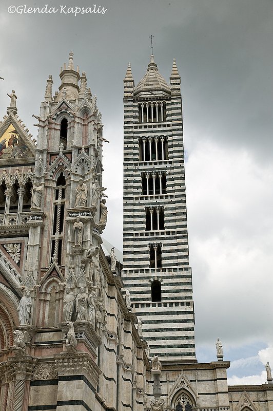 Duomo5 Siena Italy.jpg