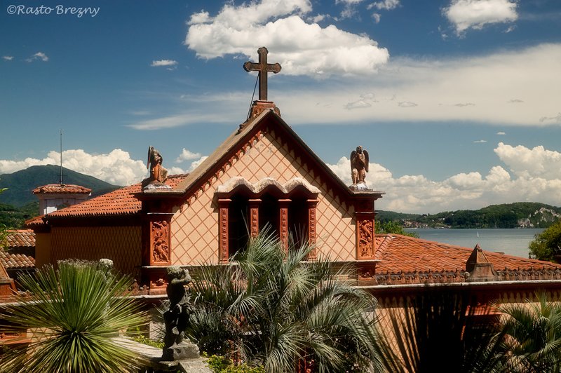 Isola Madre3 Lago Maggiore1.jpg