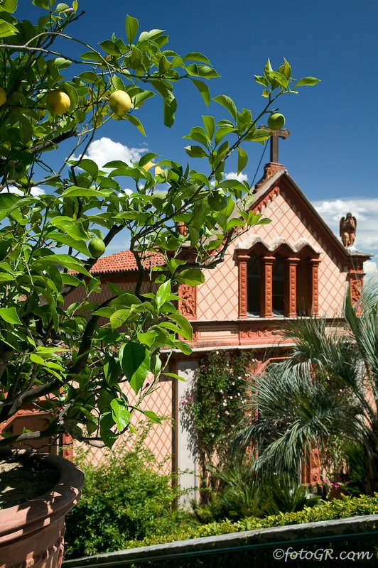 Isola Madre4 Lago Maggiore.jpg