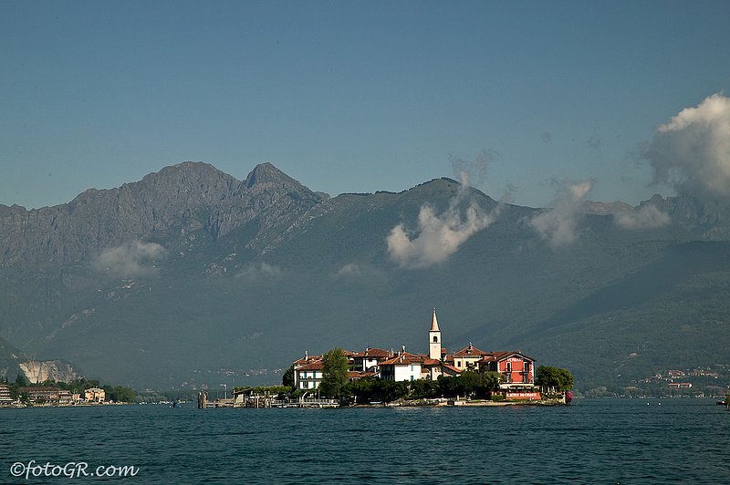 Isola Pescatori1 Lago Maggiore.jpg