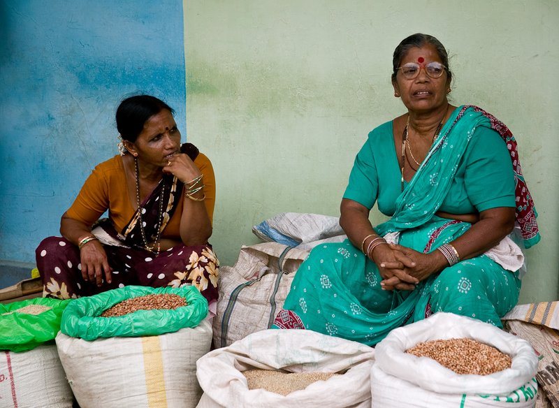 Market Vendors2 Goa.jpg