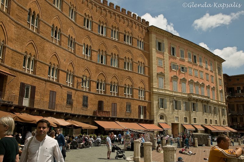 Piazza del Campo3 Siena.jpg