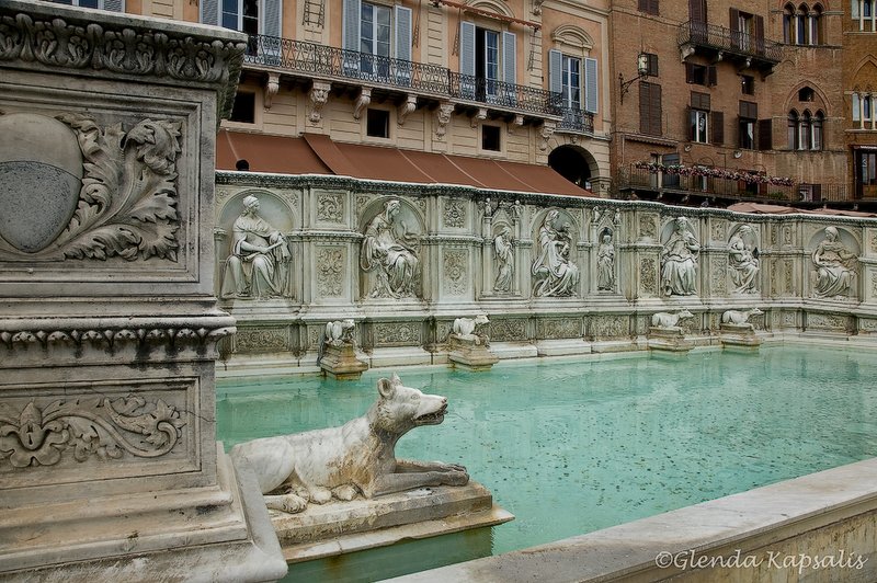Pool Sienna.jpg