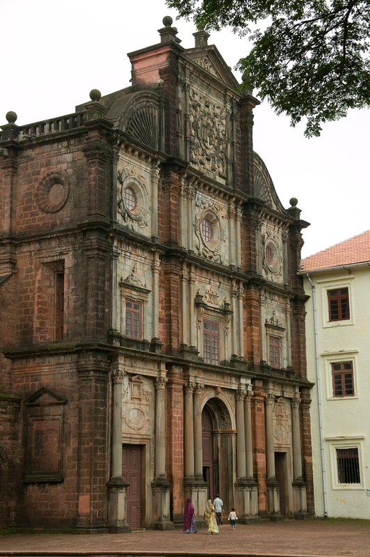 Portuguese Church in Goa.jpg