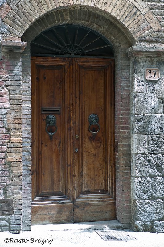 San Gimignano Door.jpg