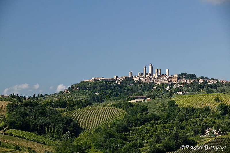 San Gimignano11 Tuscany.jpg