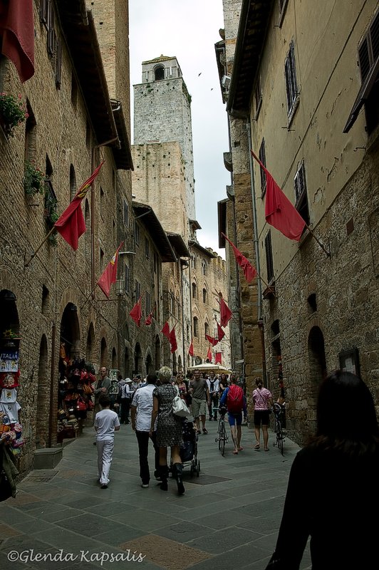 Street San Gimignano.jpg
