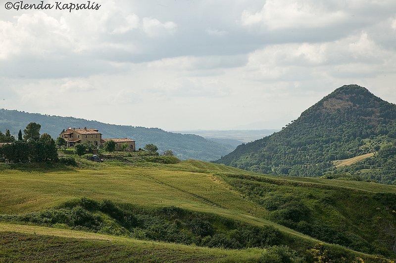 Tuscan Farm.jpg