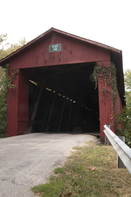 Houck Covered Bridge Putnam County Indiana (71203).jpg
