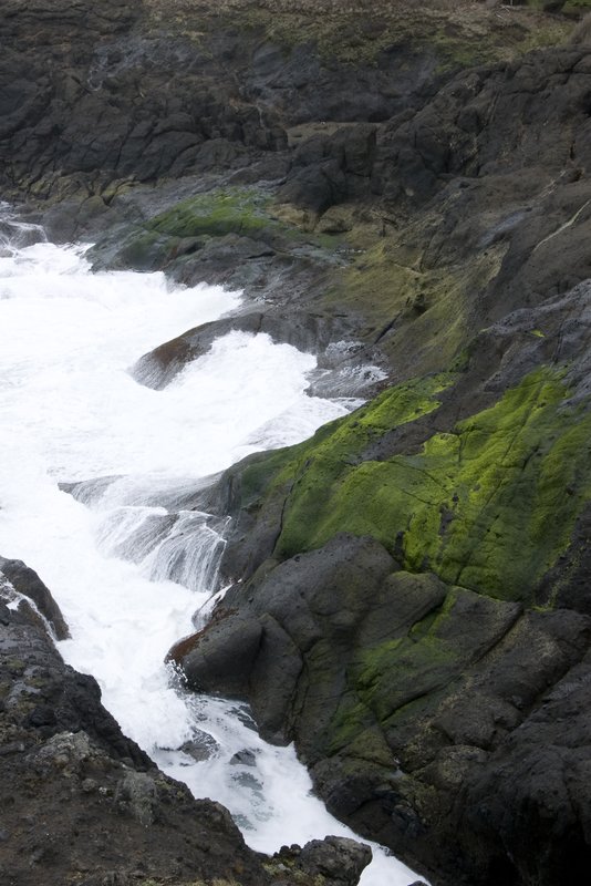 Storm on Rocky Coast Oregon 3359.jpg