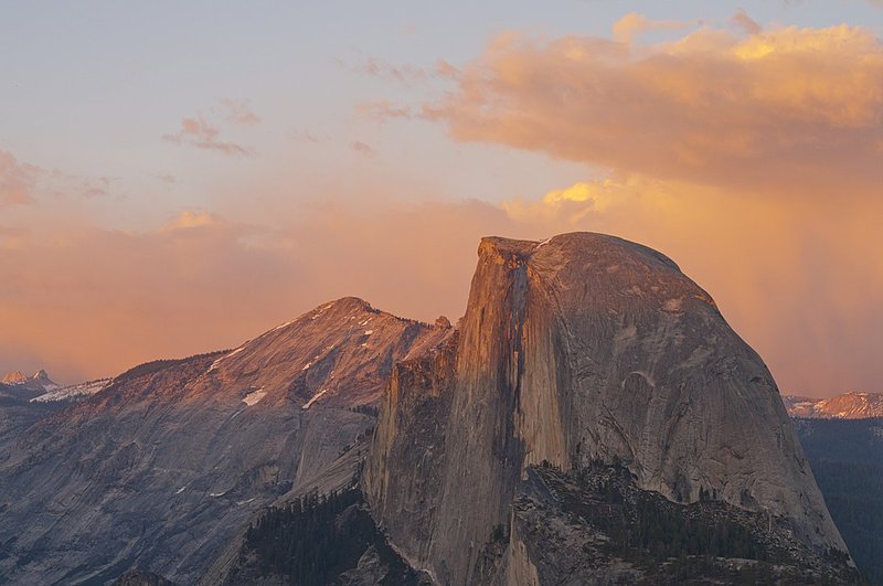 Half Dome at Sunset Yosemite National Park PEK70345.jpg