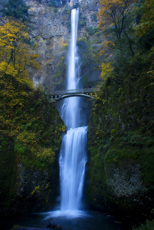 BensonBridge_MultnomahFalls(1).jpg :: Benson Bridge at Multnomah Falls, Columbia River Gorge Scenic Area, Oregon 