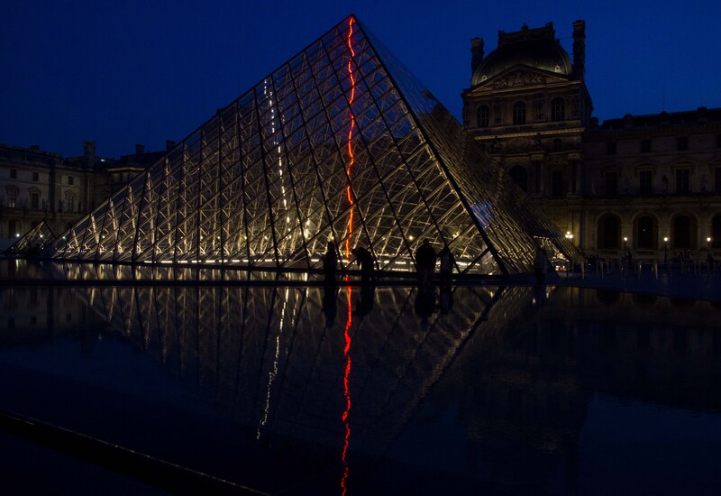 Louve_Pyramid02(1).jpg :: Louvre Pyramid at Night