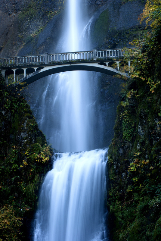MultnomahFallsBridge.jpg :: Benson Bridge (circa 1914) Multnomah Falls, Columbia River Gorge Scenic Area, Oregon 