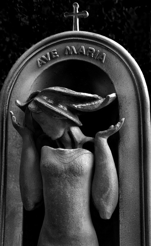Vinohrady1CemeteryPrague.jpg :: Tombstone in Vinohrady Cemetery, Prague, Czech Republic