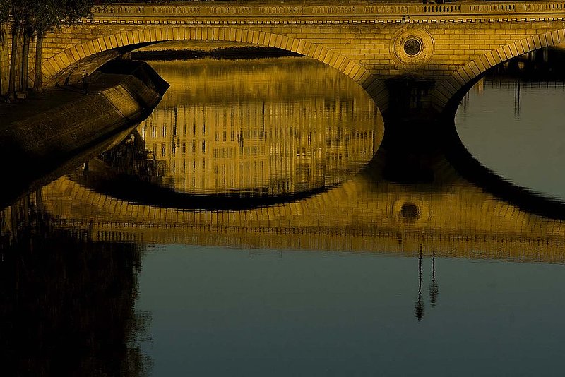 ParisBridge_05.jpg :: Pont Saint-Louis, Paris 