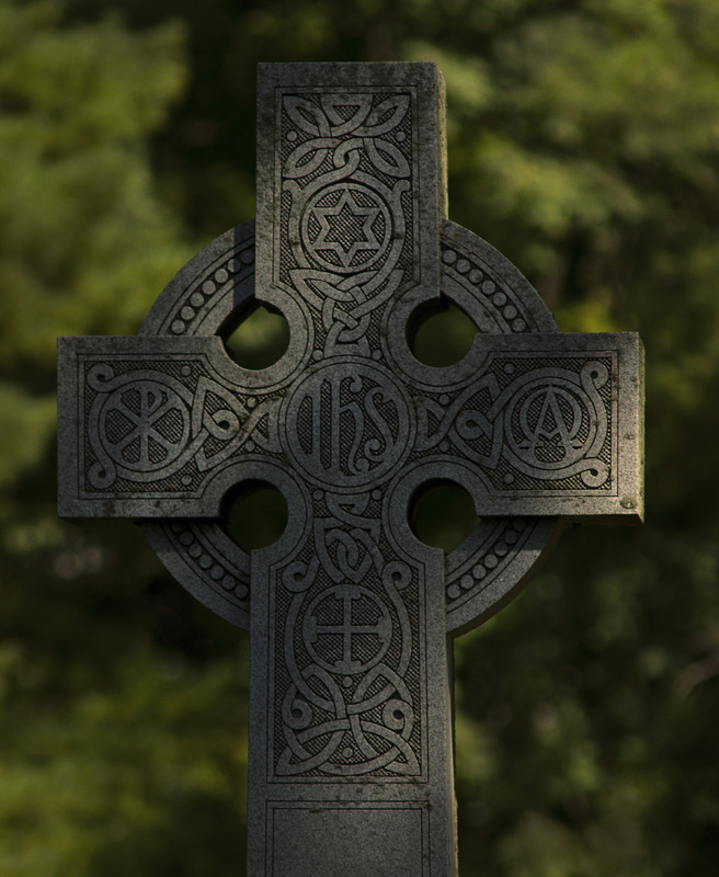 Cross2 OakRidge.jpg :: Celtic Cross in the Summer Shade 