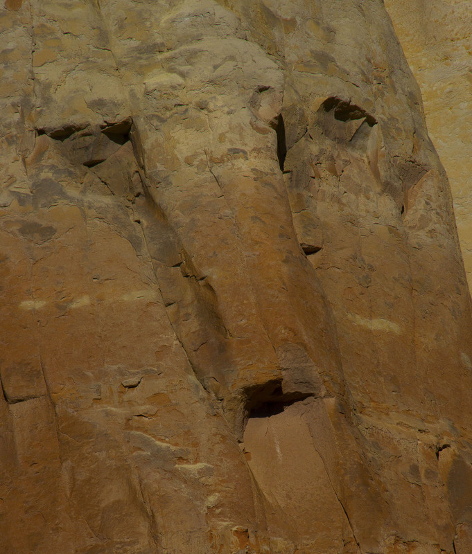 EchoAmphitheaterFace1.jpg :: Stone Face at Echo Amphitheater, NM