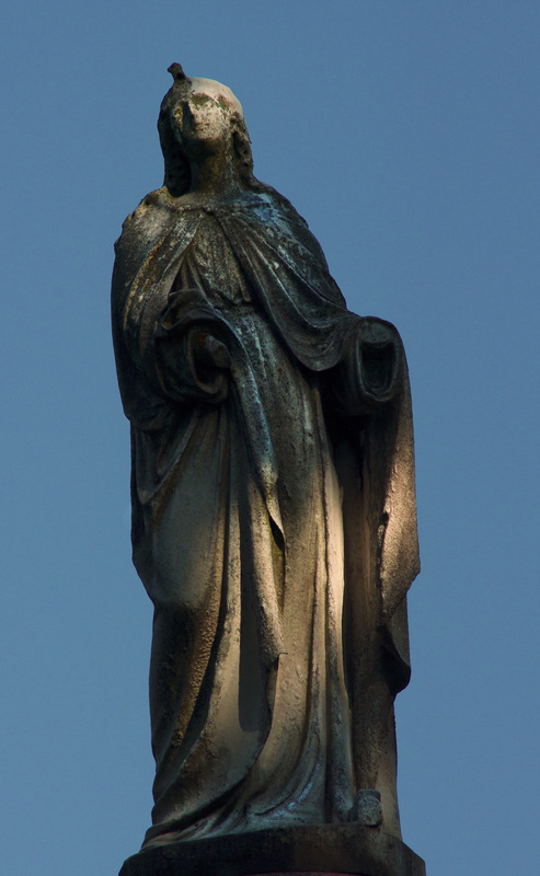 FigureofHope1.jpg :: Figure of Hope, Monument to Henry Wohlgemuth, MD, 1822-1906 (Age 84) and Mary Wohlgemuth 1829-1897 (Age 68)