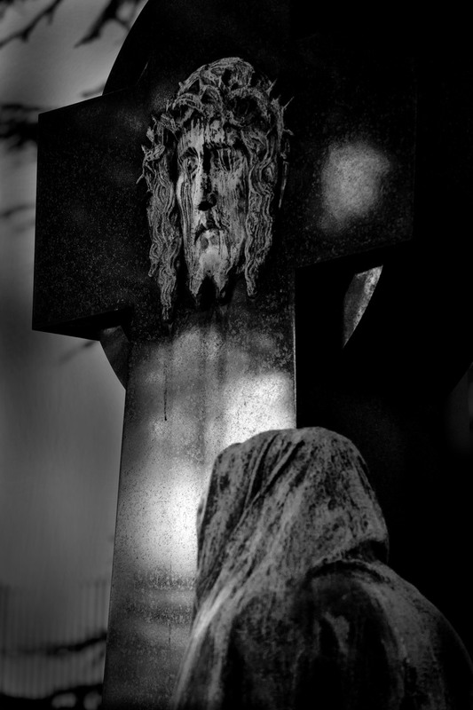 Momparnasse Cemetery 2.jpg :: Momparnasse Cemetery, Paris, France
