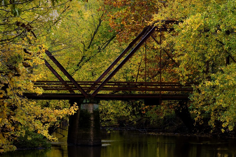 Sangamon River Bridge 1.jpg :: Old Truss Bridge over the Sangamon River, Piatt Co.
