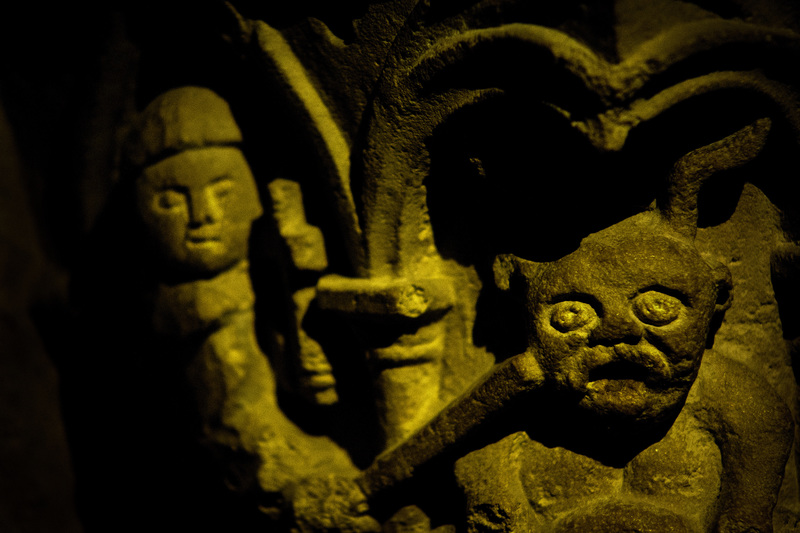 St Denis Paris 09.jpg :: Statuary in Crypt, Basilica of St. Denis