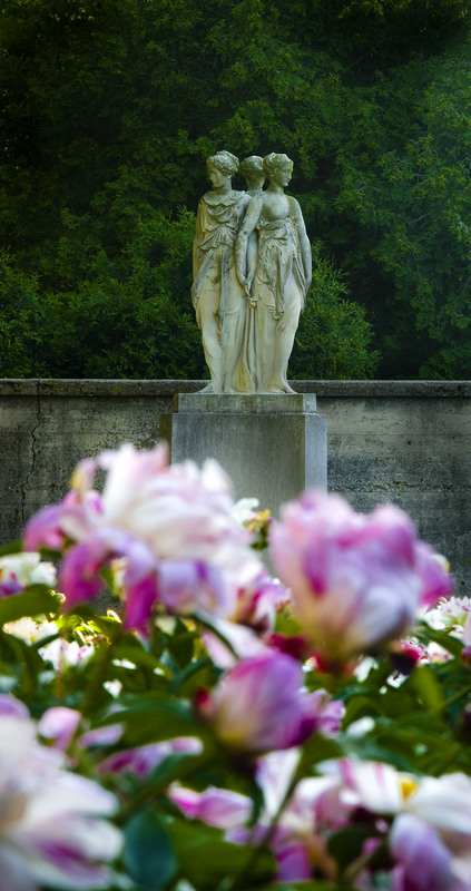 ThreeGraces3.jpg :: The Three Graces, Original by Germain Pilon,  Allerton Park and Retreat Center 