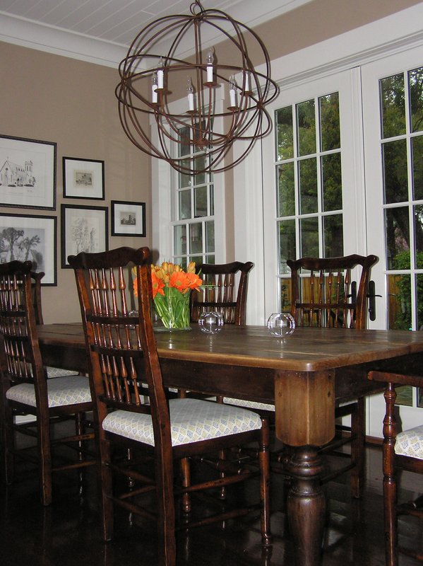 Breakfast Nook.jpg