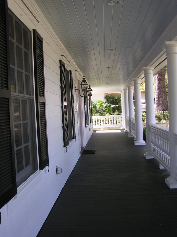 Southern Style Porch.jpg