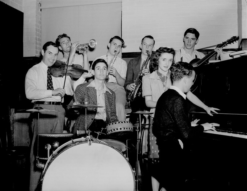 A268 Bethesda Chevy Chase High School Jazz Orchestra 1939.jpg