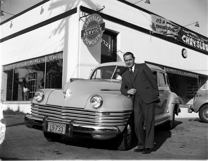 A400-3 Chrysler Plymouth 1942.jpg
